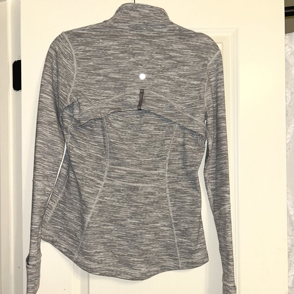 Lululemon Define Jacket/ Wee Are From Space Silve… - image 3